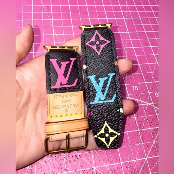 💝 Louis Vuitton Murakami Pink and Blue Apple Watch band handmade - Picture 10 of 16